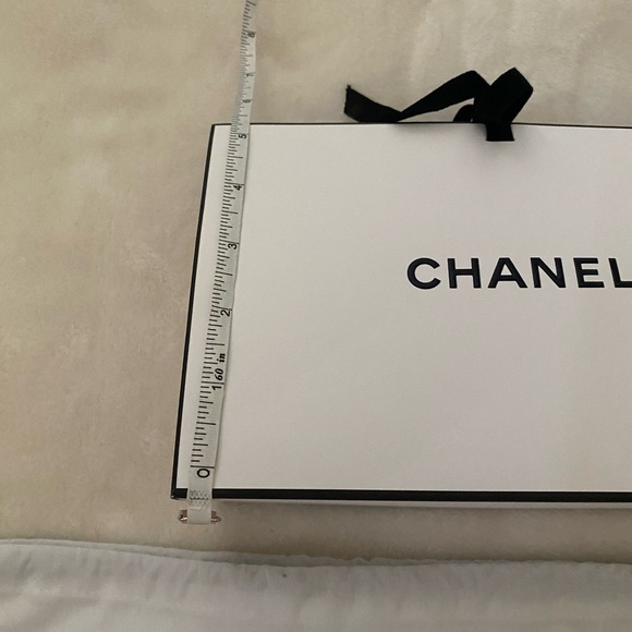 Chanel Gift Bag/Cosmetic Bag - Picture 4 of 6